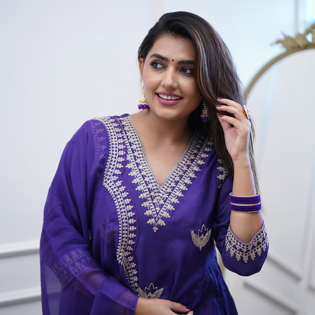 Royal Purple Embroidered Kurta Pant Set with Dupatta – Festive Elegance